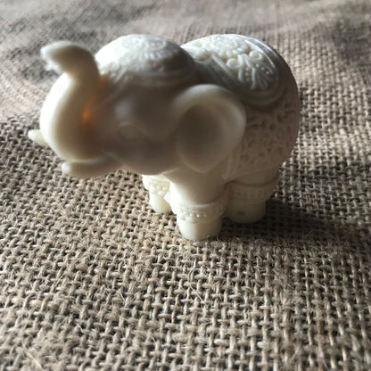 Three-dimensional Elephant Silicone Mold Aromatherapy Plaster Mold